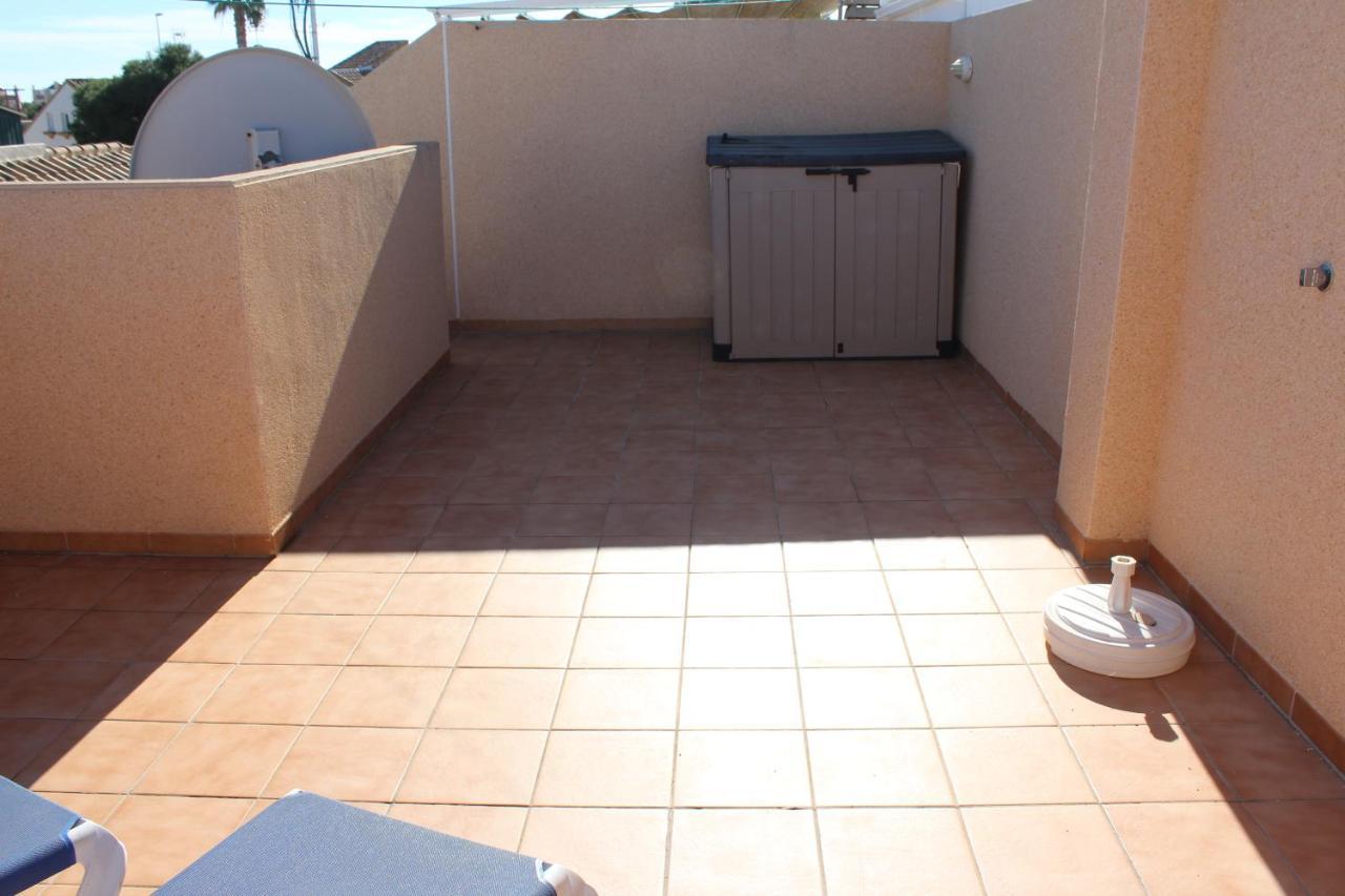 Bungalow With 2 Bedrooms And Roof Terrace In The Center Of La Zenia. Free Wifi. Orihuela Zewnętrze zdjęcie